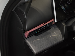 2024款 eDrive 35L M运动套装