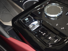 2024款 eDrive 35L M运动套装