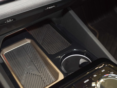 2024款 eDrive 35L M运动套装