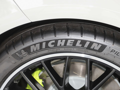 2023款 改款 Panamera 4 E-Hybrid 铂金版 2.9T