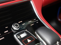 2023款 改款 Panamera 4 E-Hybrid 铂金版 2.9T