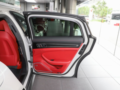 2023款 改款 Panamera 4 E-Hybrid 铂金版 2.9T