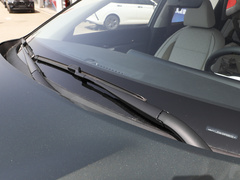 2023款 1.5L CVT尊贵版