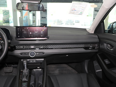 2023款 260TURBO 卓越版