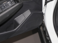 2023款 260TURBO 卓越版
