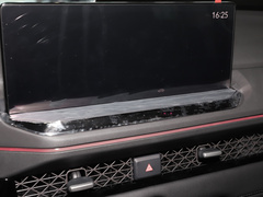 2023款 260TURBO 卓越版
