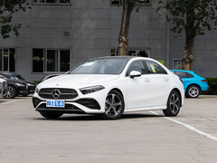 2023款 A 200 L 时尚型