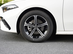 2023款 A 200 L 时尚型