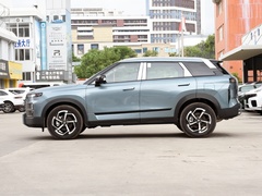 2023款 1.6T 两驱探野版
