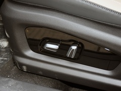 2023款 1.6T 两驱探野版