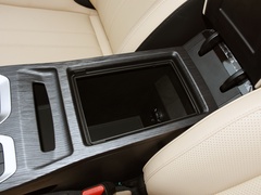 2023款 1.6T 两驱探野版
