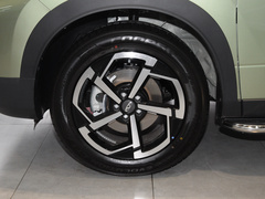 2023款 1.6T 两驱探野版