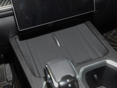 2023款 1.6T 两驱探野版