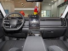 2023款 1.6T 两驱探野版