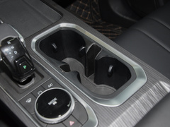 2023款 1.6T 两驱探野版