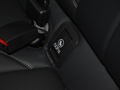 2023款 1.6T 两驱探野版