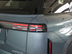 2023款 1.6T 四驱探境版