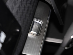 2023款 1.6T 四驱探境版