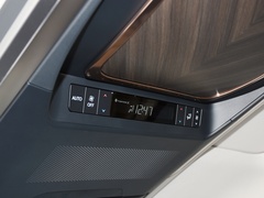 2023款 350h 七座隽雅版