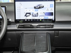 2024款 PLUS 520N