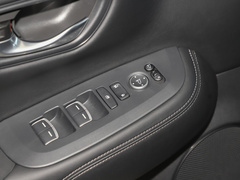 2023款 240TURBO 劲致版