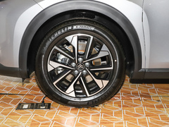 2023款 1.6T 势不凡