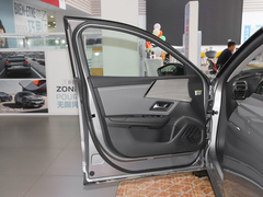 2023款 1.6T 势不凡