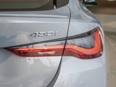 2023款 430i Gran Coupe M运动曜夜套装