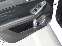 2023款 1.5T 进取型