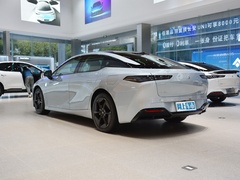 2023款  710超充版
