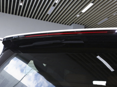 2024款 智聆版 1.5T 150KM 尊贵型