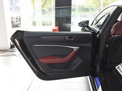 2023款 45 TFSI quattro S-line 黑武士版