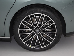 2023款 810km 后驅(qū)尊貴版