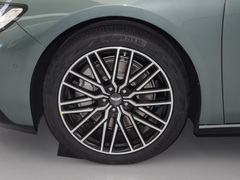 2023款 810km 后驅(qū)尊貴版