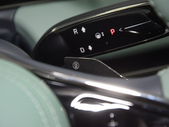 2023款 810km 后驅(qū)尊貴版