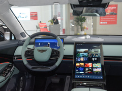 2023款 810km 后驅(qū)尊貴版