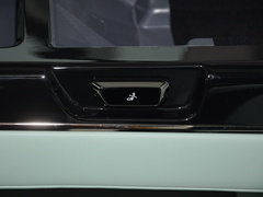2023款 810km 后驅(qū)尊貴版