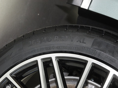 2023款 620km 四驱尊享版