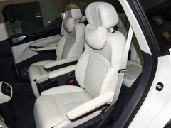 2023款 610km 后驱尊贵版