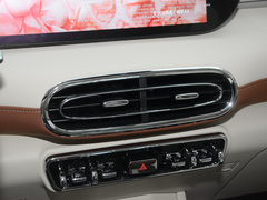 2023款 500km 尊贵型