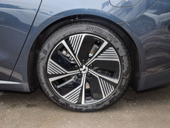 2023款  75kWh