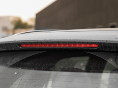 2023款 GLC 260 L 4MATIC 动感型 5座