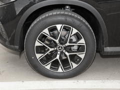 2023款 GLC 260 L 4MATIC 动感型 5座