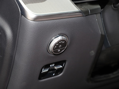2023款 GLC 260 L 4MATIC 动感型 5座