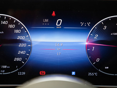 2023款 GLC 260 L 4MATIC 动感型 5座