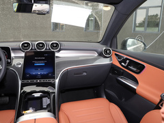 2023款 GLC 260 L 4MATIC 动感型 5座