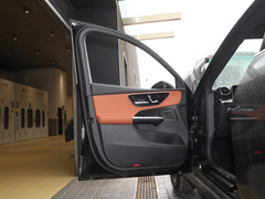 2023款 GLC 260 L 4MATIC 动感型 5座