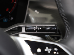 2023款 GLC 260 L 4MATIC 动感型 5座
