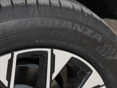 2023款 GLC 260 L 4MATIC 动感型 5座