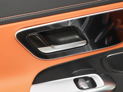 2023款 GLC 260 L 4MATIC 动感型 5座